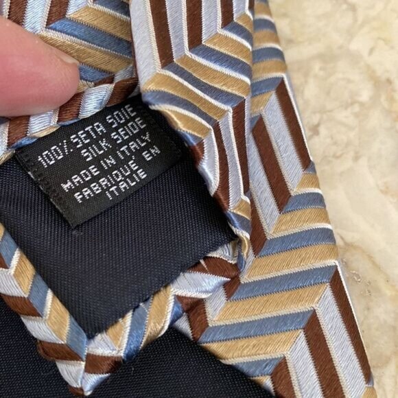 Canali 100% Silk Geometric Pattern Tie Made in Italy - Picture 5 of 7